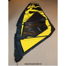 Point 7 Slash 4.8